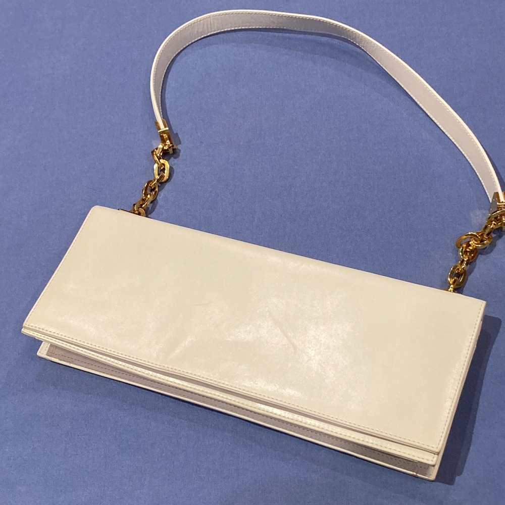 St. John White Shoulder Bag with Gold Chain